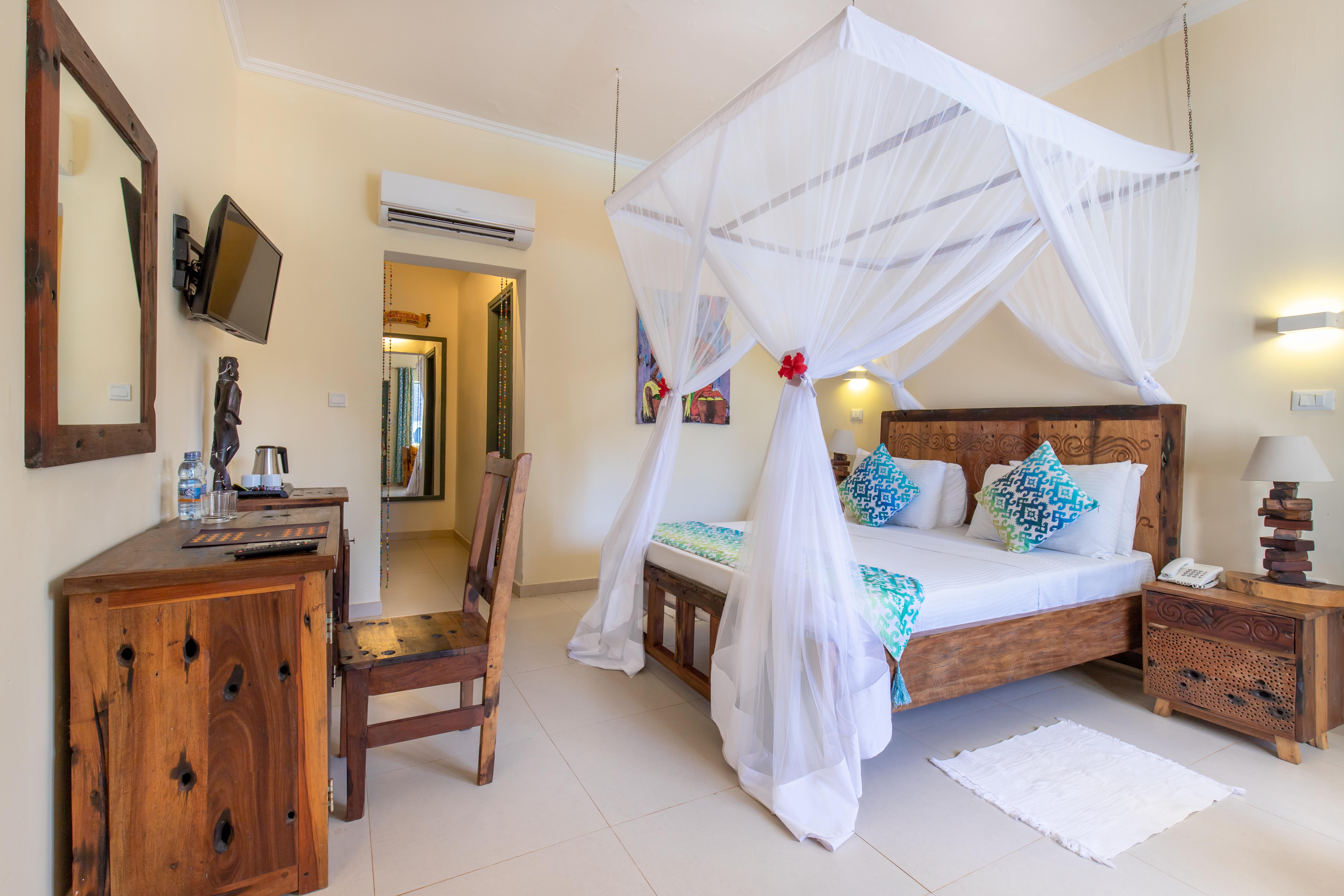Kiwengwa Beach Resort Exterior photo A bedroom at the hotel