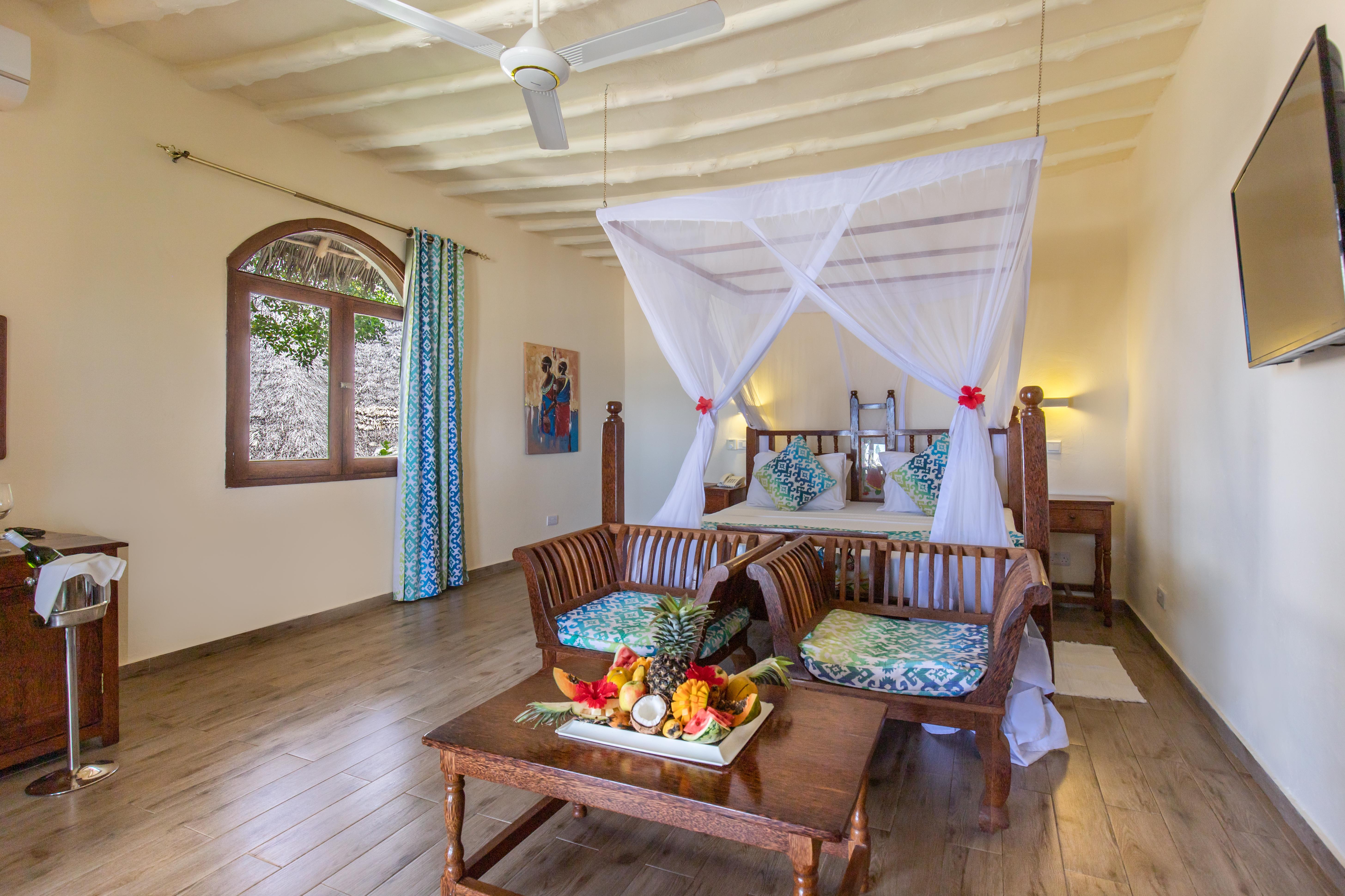 Kiwengwa Beach Resort Exterior photo A bedroom at the hotel