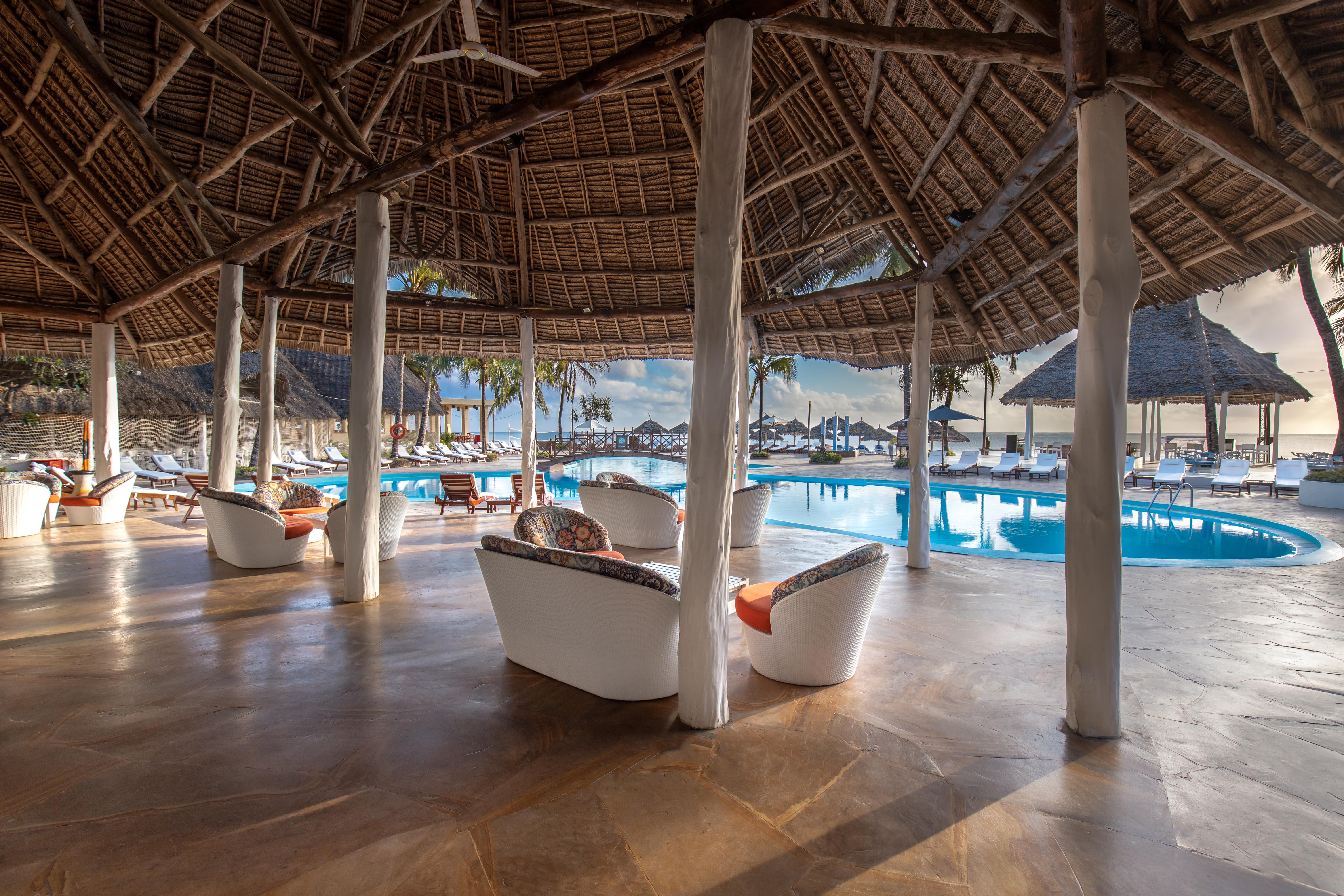 Kiwengwa Beach Resort Exterior photo The interior of the hotel