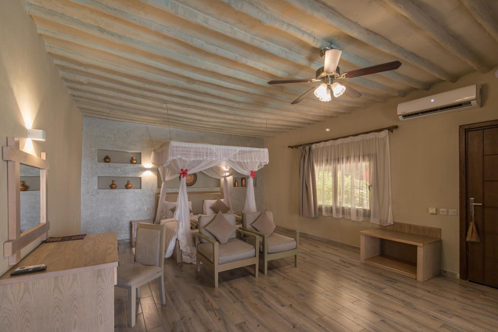 Kiwengwa Beach Resort Exterior photo Suite
